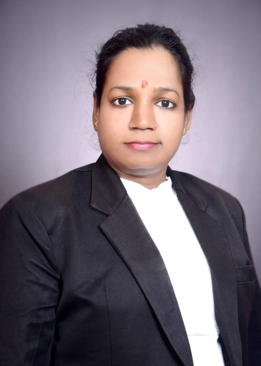 Adv. Kalpana Patel Varanasi District Court